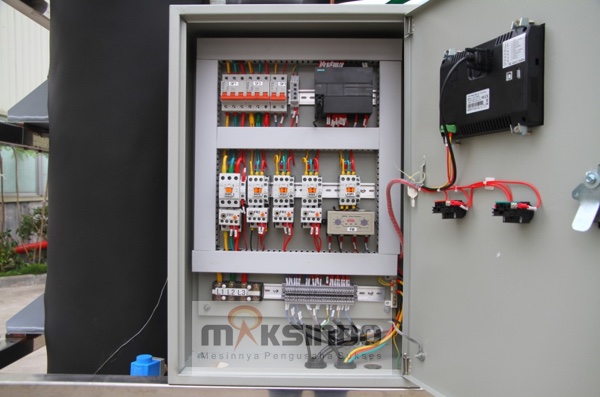 Mesin Es Tube Industri 1 Ton (ETI-01) 7 tokomesin blitar